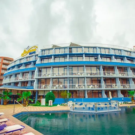Bohemi And Free Parking Hotel 3*
