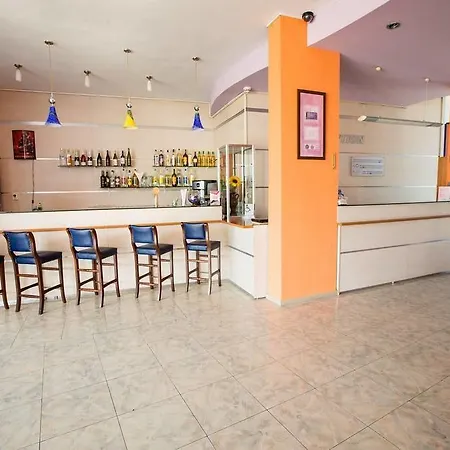 Hotel Bohemi Słoneczny Brzeg