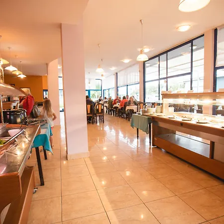 فندق Bohemi ساني بيتش