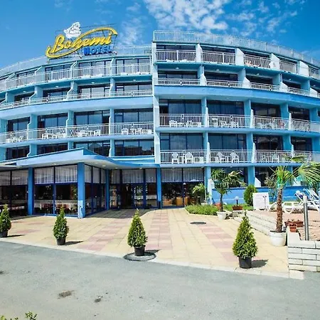 Bohemi And Free Parking